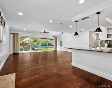 8 Egret Lane - Photo Thumbnail 10