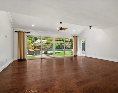 8 Egret Lane - Photo Thumbnail 11