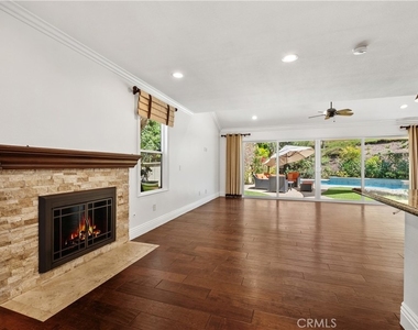 8 Egret Lane - Photo Thumbnail 9