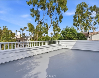 315 Goldenrod Avenue - Photo Thumbnail 13