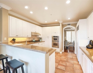 3 Valore Dr - Photo Thumbnail 6