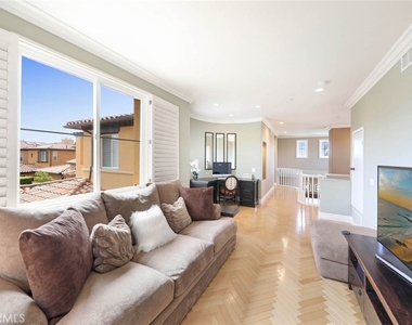3 Valore Dr - Photo Thumbnail 10