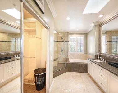 3 Valore Dr - Photo Thumbnail 12