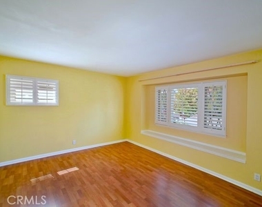 26826 Calle Hermosa - Photo Thumbnail 10