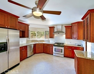26826 Calle Hermosa - Photo Thumbnail 5