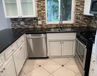 4603 Cove Drive - Photo Thumbnail 15