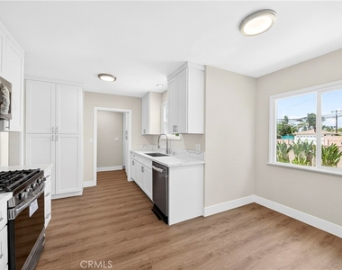 639 N Nora - Photo Thumbnail 16