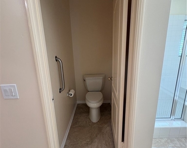 7149 Rockspring - Photo Thumbnail 15