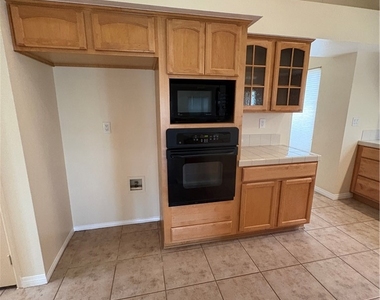 7149 Rockspring - Photo Thumbnail 5