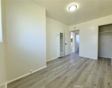 10926 Evans Street - Photo Thumbnail 9