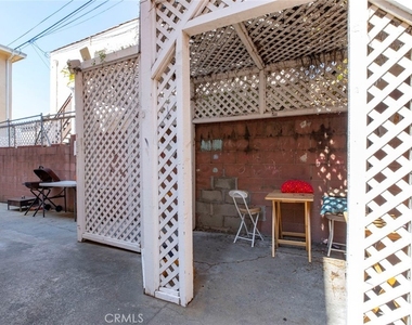 1835 N Alexandria Boulevard - Photo Thumbnail 17