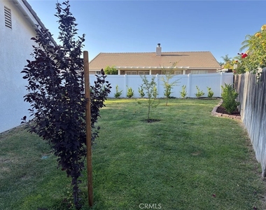22860 Wind Song - Photo Thumbnail 20