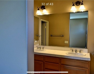 12199 N Main Street - Photo Thumbnail 24