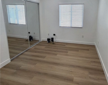 3933 Cesar E Chavez Ave - Photo Thumbnail 10