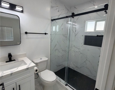 3933 Cesar E Chavez Ave - Photo Thumbnail 9