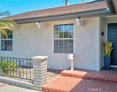 4641 Newman - Photo Thumbnail 4