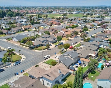 4641 Newman - Photo Thumbnail 59