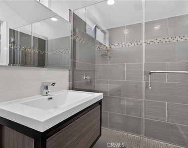 4641 Newman - Photo Thumbnail 36