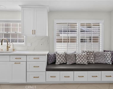 4641 Newman - Photo Thumbnail 20