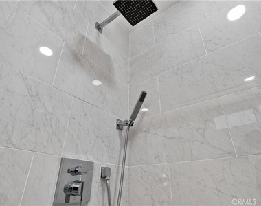 4641 Newman - Photo Thumbnail 32
