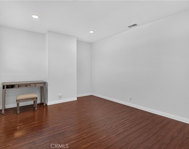 4641 Newman - Photo Thumbnail 42
