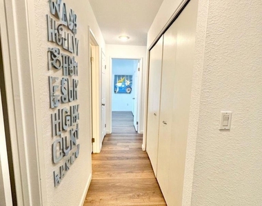 7860 Canyon Meadow Cir - Photo Thumbnail 13