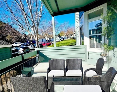 7860 Canyon Meadow Cir - Photo Thumbnail 16