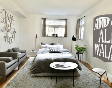 7860 Canyon Meadow Cir - Photo Thumbnail 9