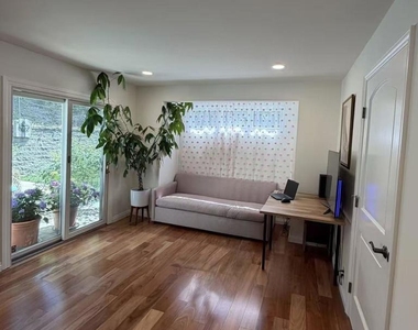 3560 Old Mountain View Dr - Photo Thumbnail 13