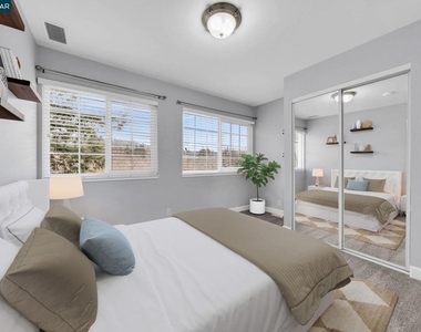 1812 Cole Ave - Photo Thumbnail 25