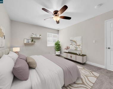 1812 Cole Ave - Photo Thumbnail 32