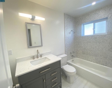1599 Hays St - Photo Thumbnail 16