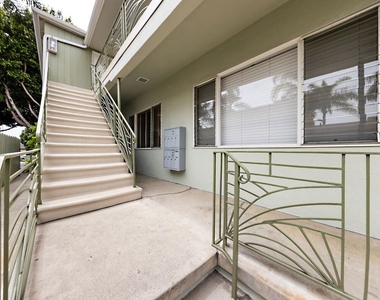 913 20th Street - Photo Thumbnail 16