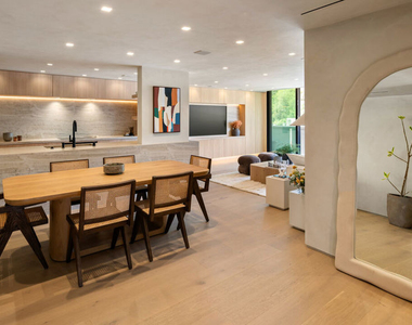 8787 Shoreham Drive - Photo Thumbnail 6