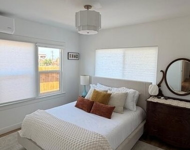 7029 4th Avenue - Photo Thumbnail 5