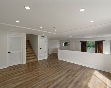1107 Princeton Street - Photo Thumbnail 17