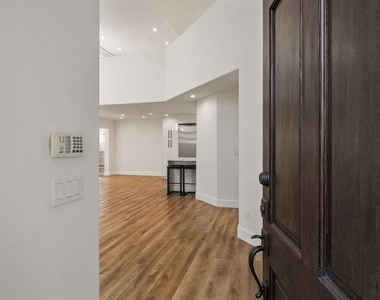 1107 Princeton Street - Photo Thumbnail 1