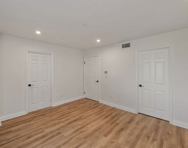 1107 Princeton Street - Photo Thumbnail 25