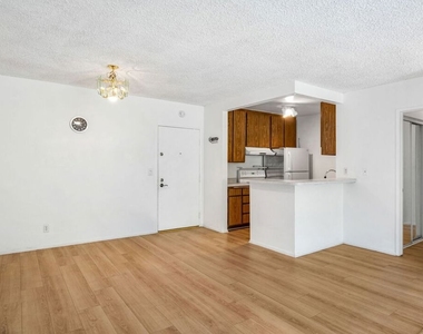 7742 Redlands Street - Photo Thumbnail 5