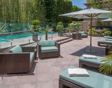 10580 Wilshire Boulevard - Photo Thumbnail 18