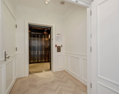 10580 Wilshire Boulevard - Photo Thumbnail 2