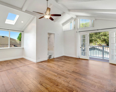 2401 Olive Avenue - Photo Thumbnail 20