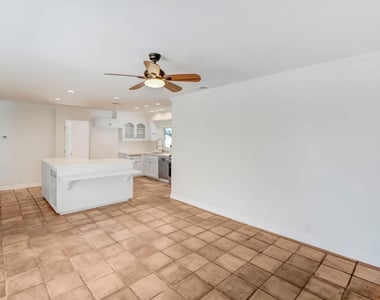 2401 Olive Avenue - Photo Thumbnail 18