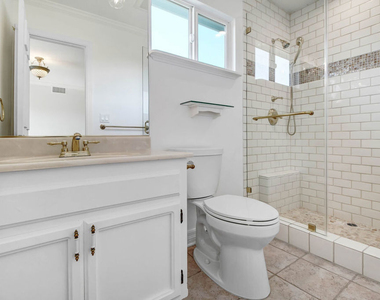 2401 Olive Avenue - Photo Thumbnail 33
