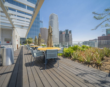 889 Francisco Street - Photo Thumbnail 51