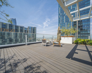 889 Francisco Street - Photo Thumbnail 50