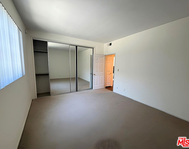 3648 Motor Avenue - Photo Thumbnail 8