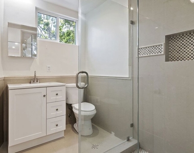 10679 Olympic Boulevard - Photo Thumbnail 16