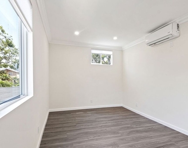 10679 Olympic Boulevard - Photo Thumbnail 19