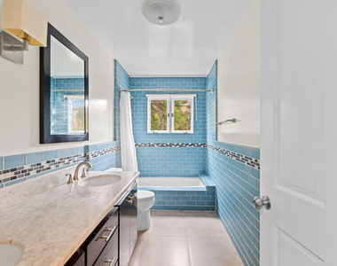 1759 N Beverly Drive - Photo Thumbnail 5